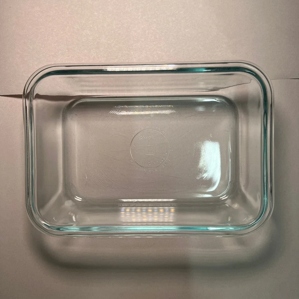 Pyrex 2-Cup Blue Tint Rectangular Glass Container Model 8602